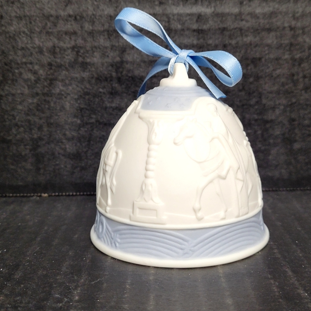 1990 Lladro Campanita Navidad Christmas Bell Ornament #5.641 - Picture 4 of 10